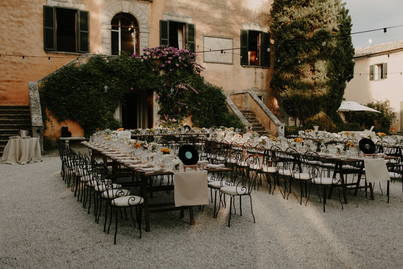 tuscany wedding photogapher volterra
